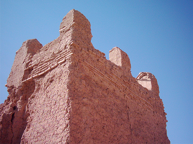 برج و باروی روستای شاهشون کندی - غرب ساوه