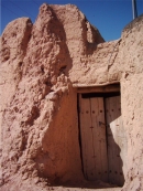 برج و باروی روستای شاهشون کندی - غرب ساوه برج و باروی روستای شاهشون کندی - غرب ساوه